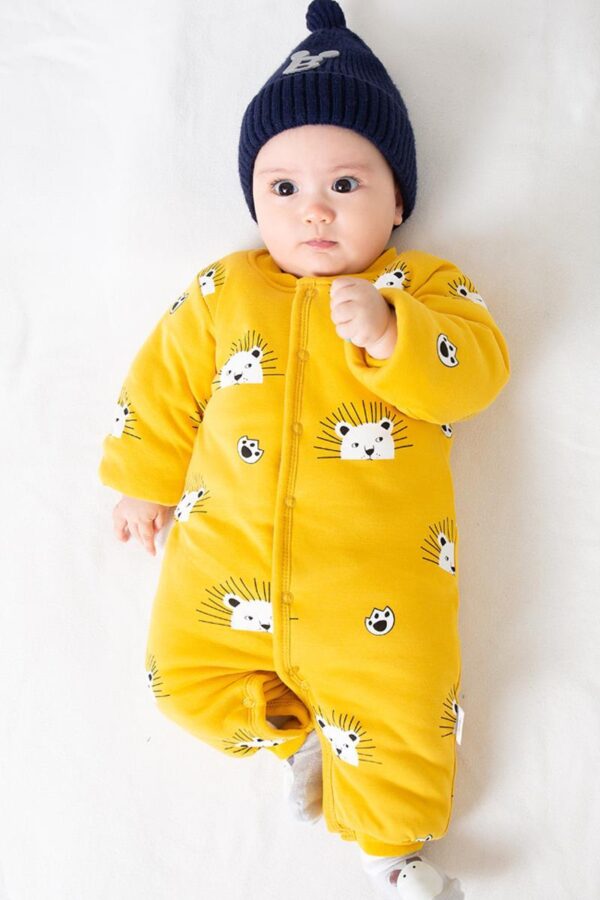 "Bebe's Thick Cotton Romper – Warm Climbing Outfit for Babies"