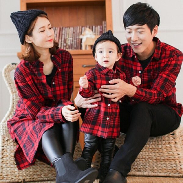 Red Plaid Parent-Child Shirt – Stylish Mother and Child Outfit - Image 2