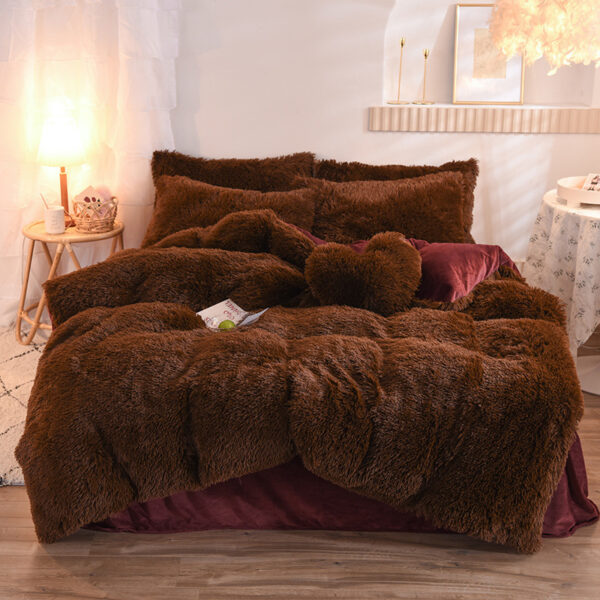 "Winter Warm Bedding Set – Shaggy Fleece Duvet Cover & Pillowcases for Queen & King Beds" - Image 5