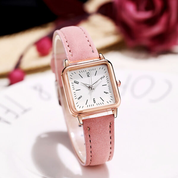 Top Women's Quartz Watch