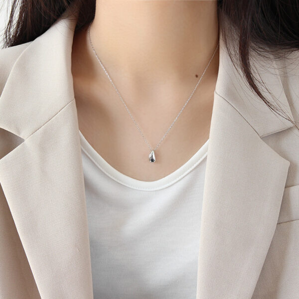 "Minimalist S925 Sterling Silver Pendant Necklace – Timeless Drop Design for Women"