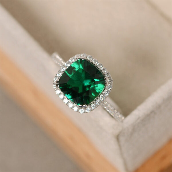 Women's Emerald Engagement Ring – Elegant Marriage Ring - Image 4