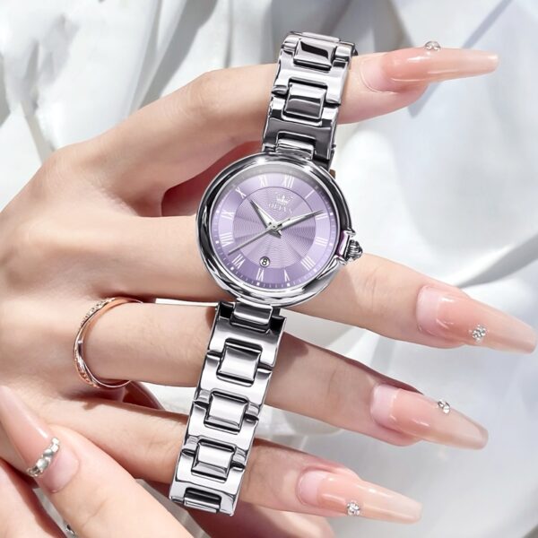 Queen's Luxury Luminous Waterproof Watch